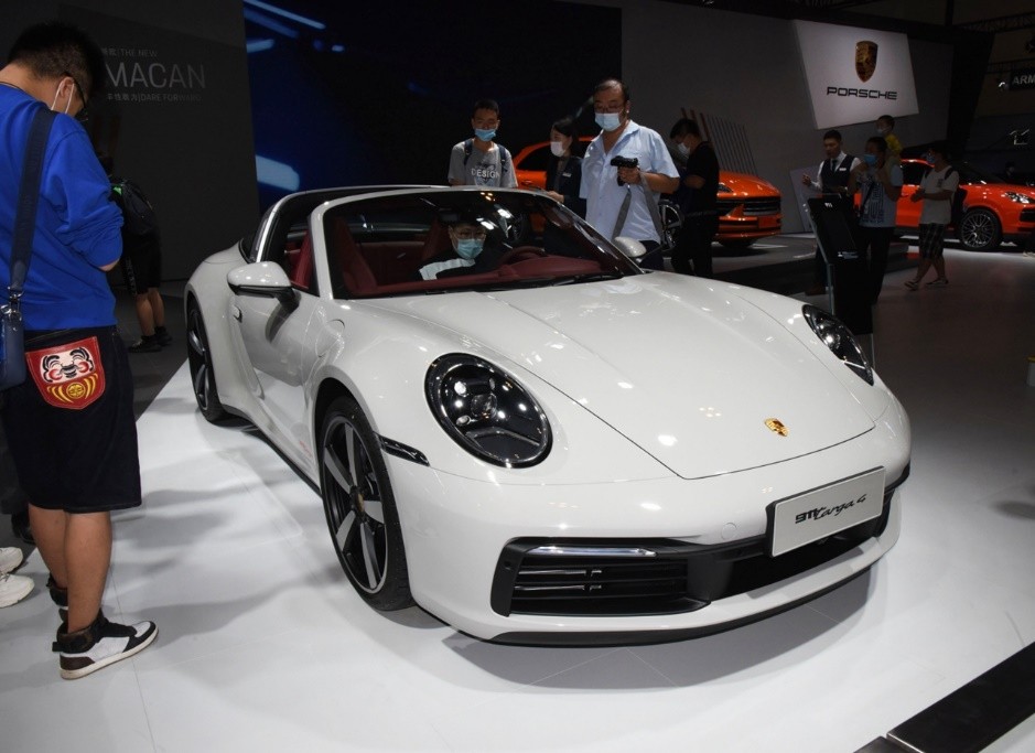 {賭波}(2022款保时捷911价格) {賭波}(2022款保时捷911价格)